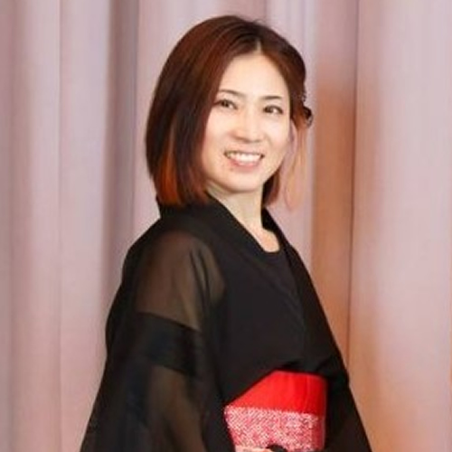 岸 礼子(豊田 礼子) 岸 礼子(豊田 礼子)